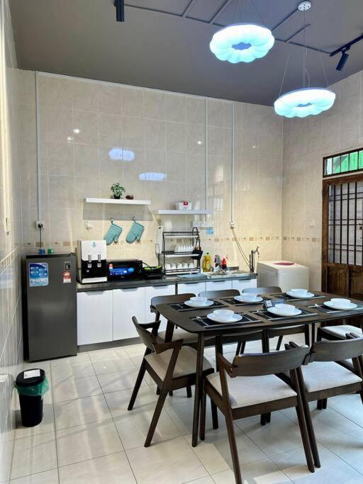 Cozy Holiday Home Karaoke Bbq Bukit Indah Jb Johor Bahru Luaran gambar